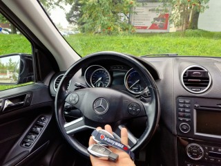 Dorabianie kluczy Mercedes z pilotem