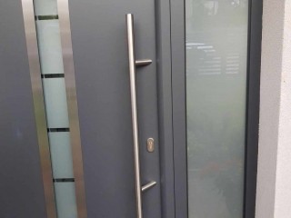 Otwarcie drzwi z antabą i kluczem wsadzonym od środka Pietrzykowice