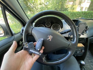 Klucz zapasowy do twojego samochodu!